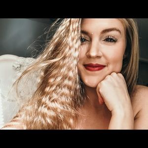 Meet your Posher, Lauren